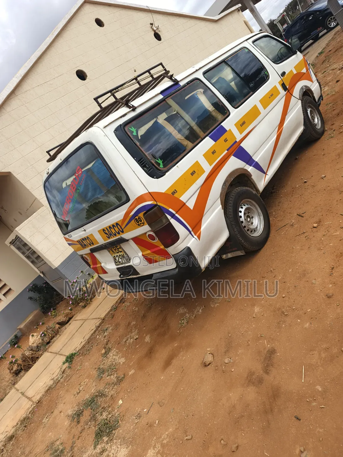 Toyota HiAce 1998 White