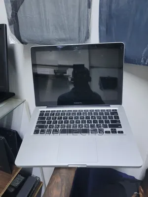 Laptop Apple MacBook 2012 8GB Intel Core i5 SSD 256GB