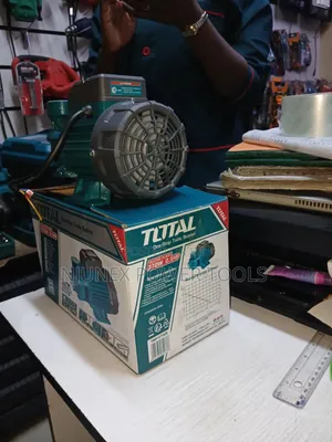 Total Twp137026 370w (0.5hp) Water Pump.