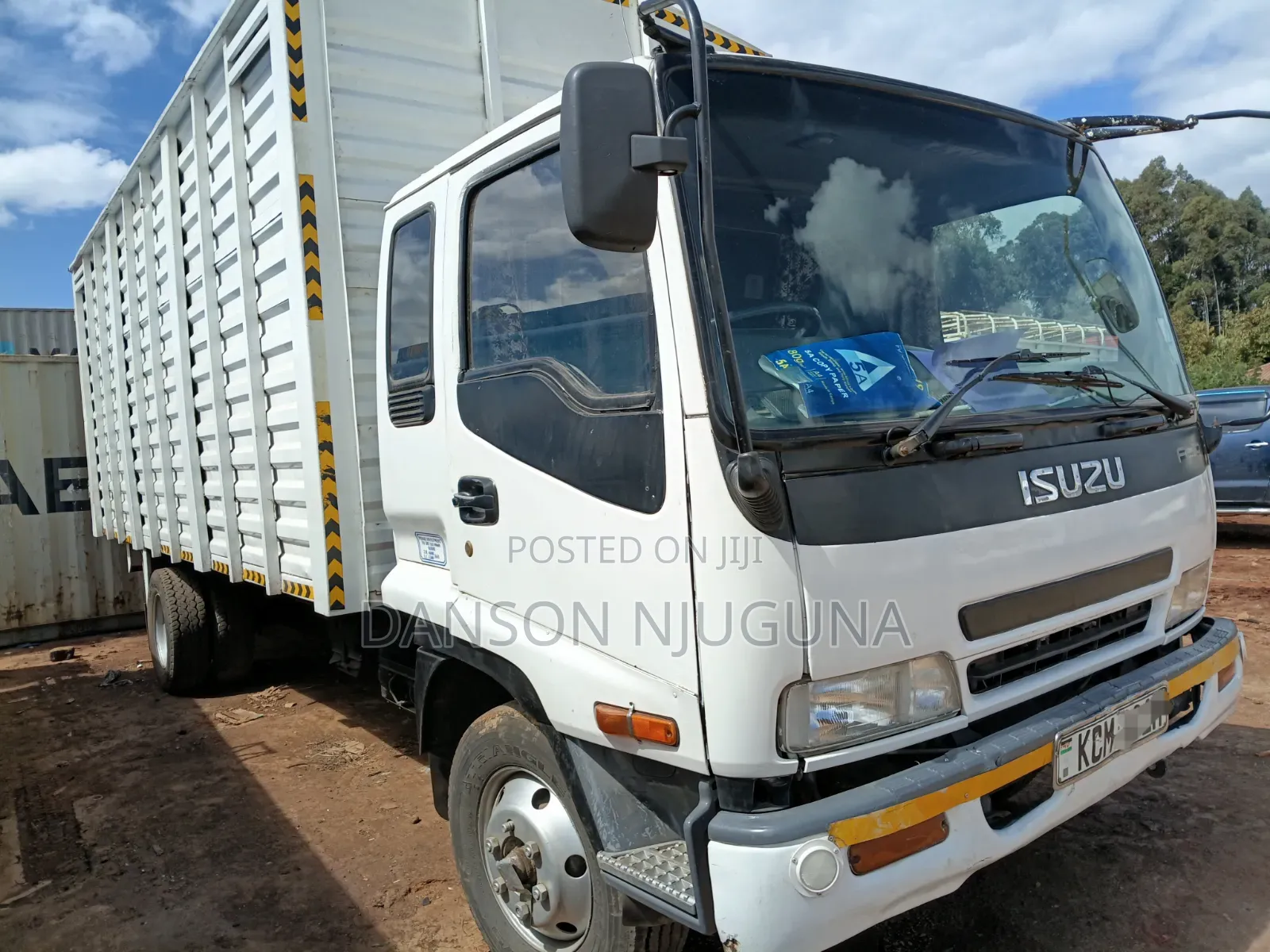 Isuzu FRR 33 2017 White