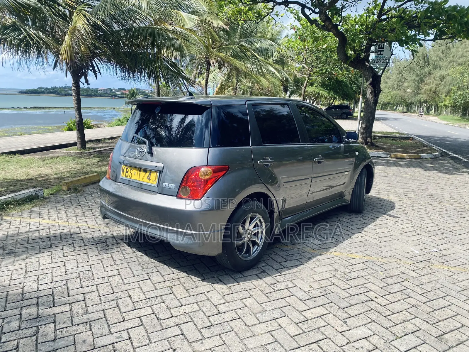 Toyota IST 2006 Gray