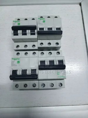 Schneider Triple Pole MCB 16A