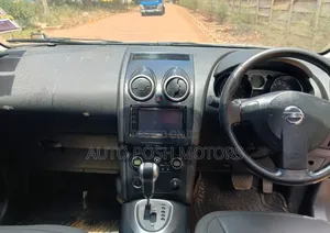 Nissan Dualis 2011 Silver
