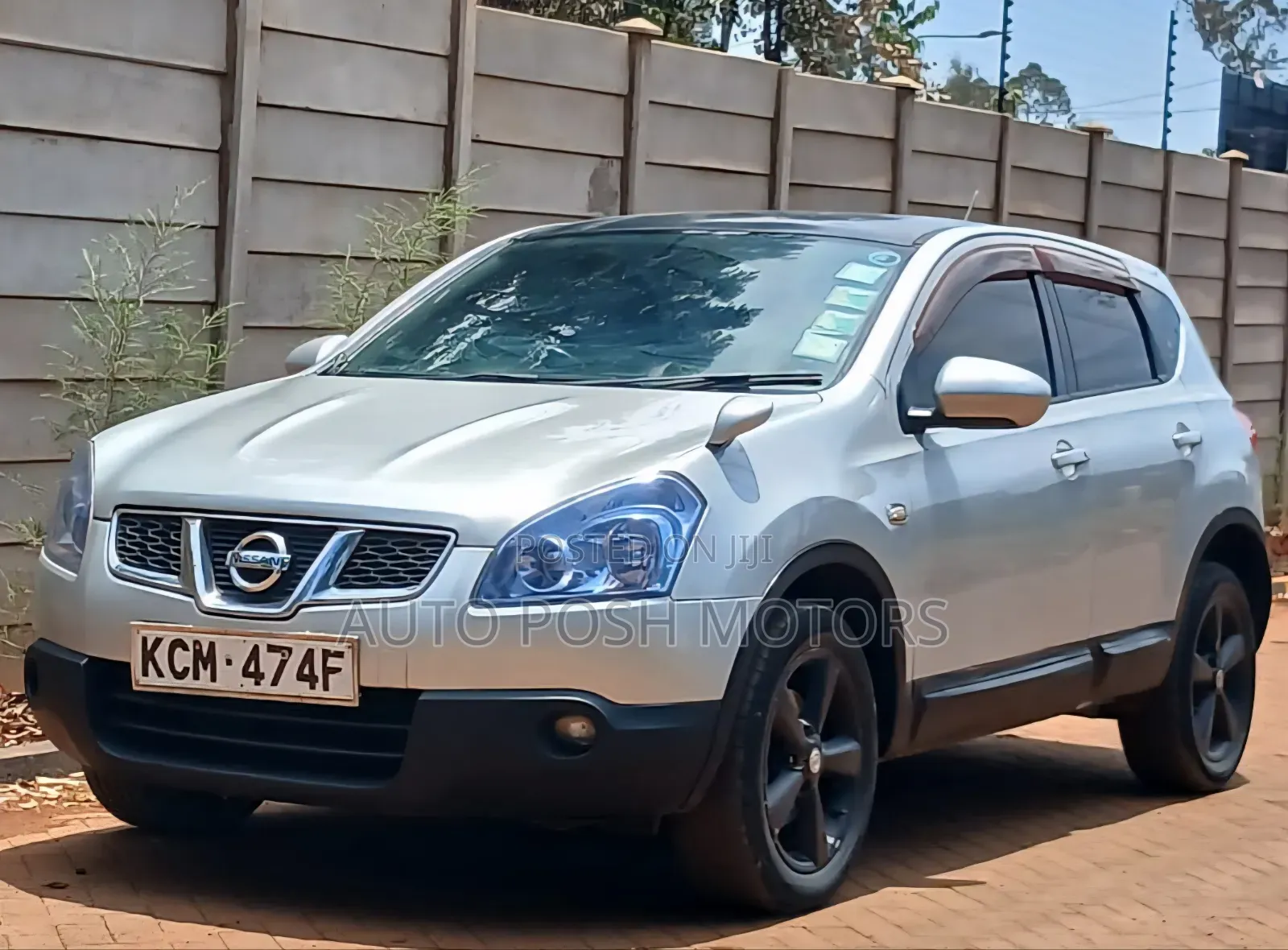 Nissan Dualis 2011 Silver