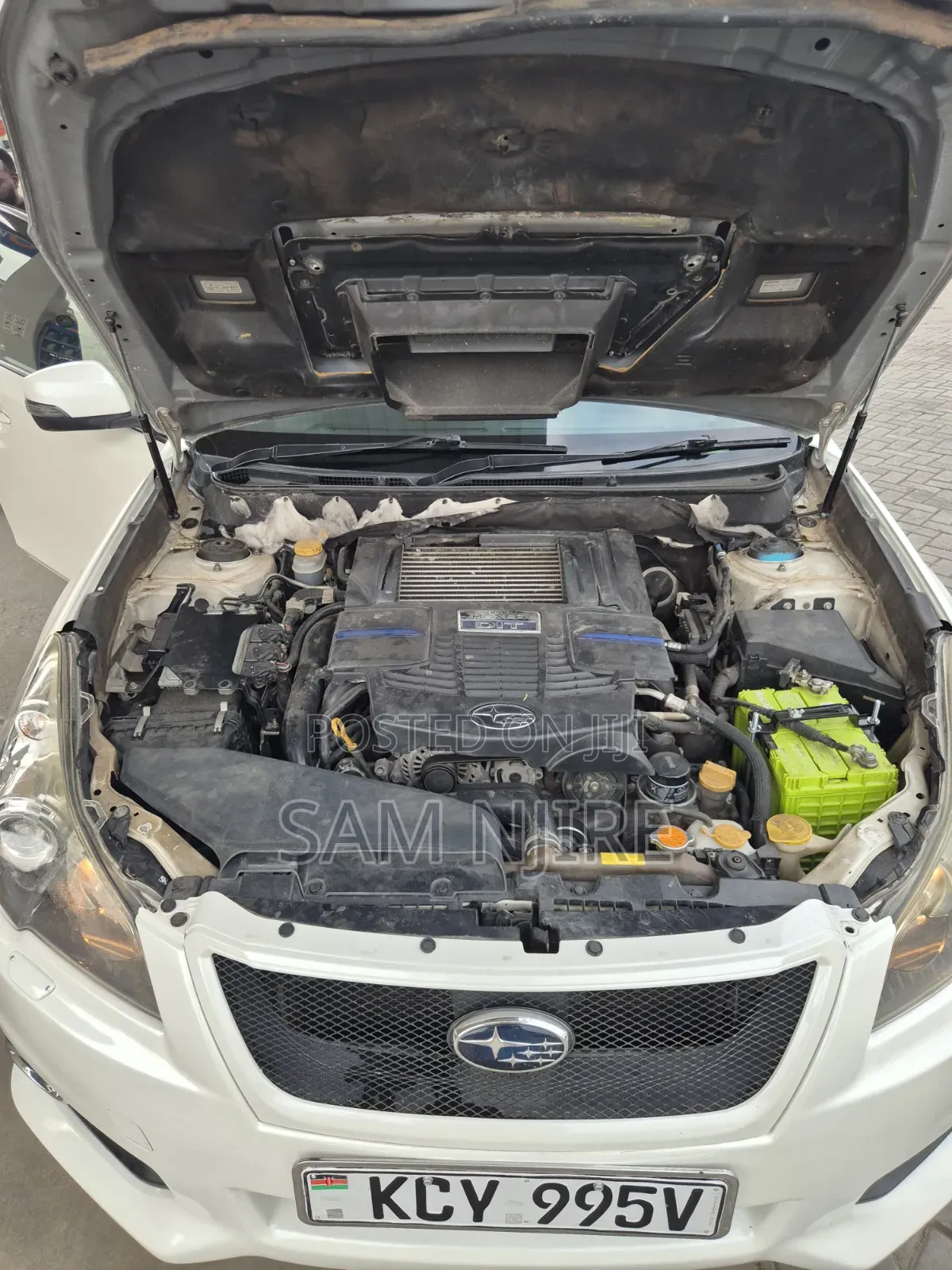 Subaru Legacy 2013 White