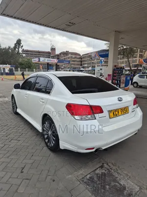 Subaru Legacy 2013 White