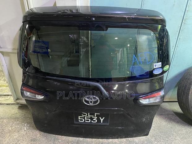 Sienta 2018 Boot - main view