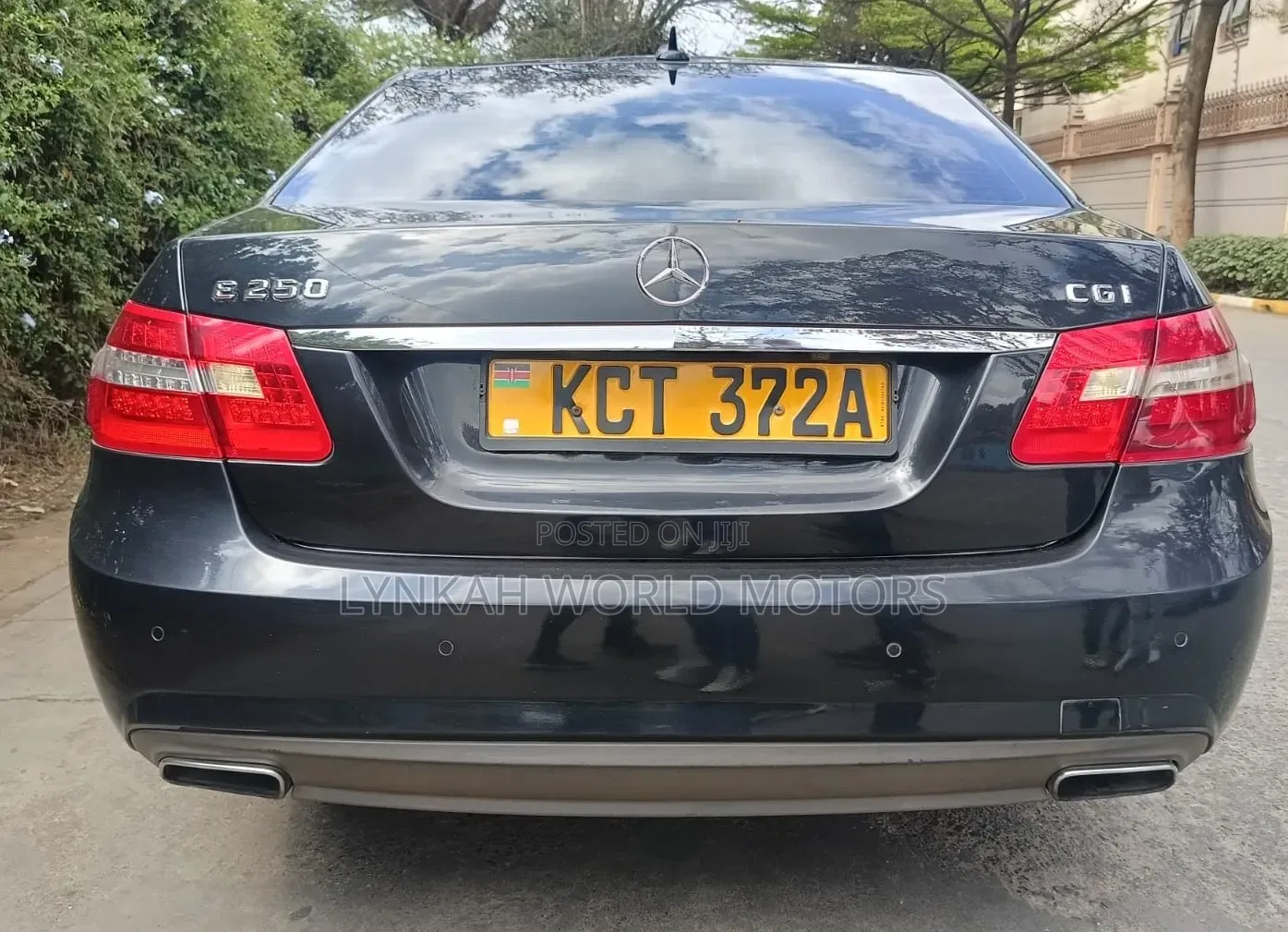 Mercedes-Benz E250 2012 Black