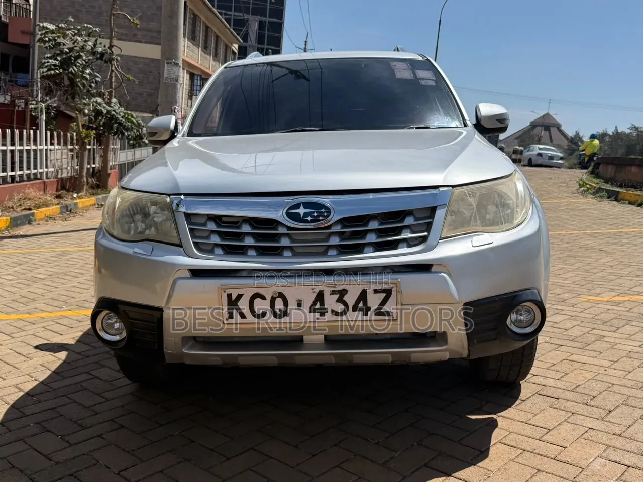 Subaru Forester 2011 Silver