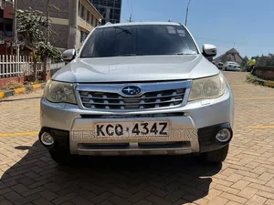 Subaru Forester 2011 Silver
