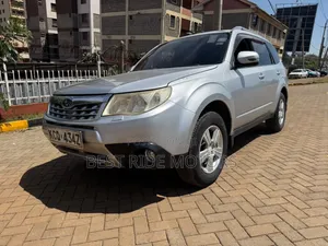 Subaru Forester 2011 Silver