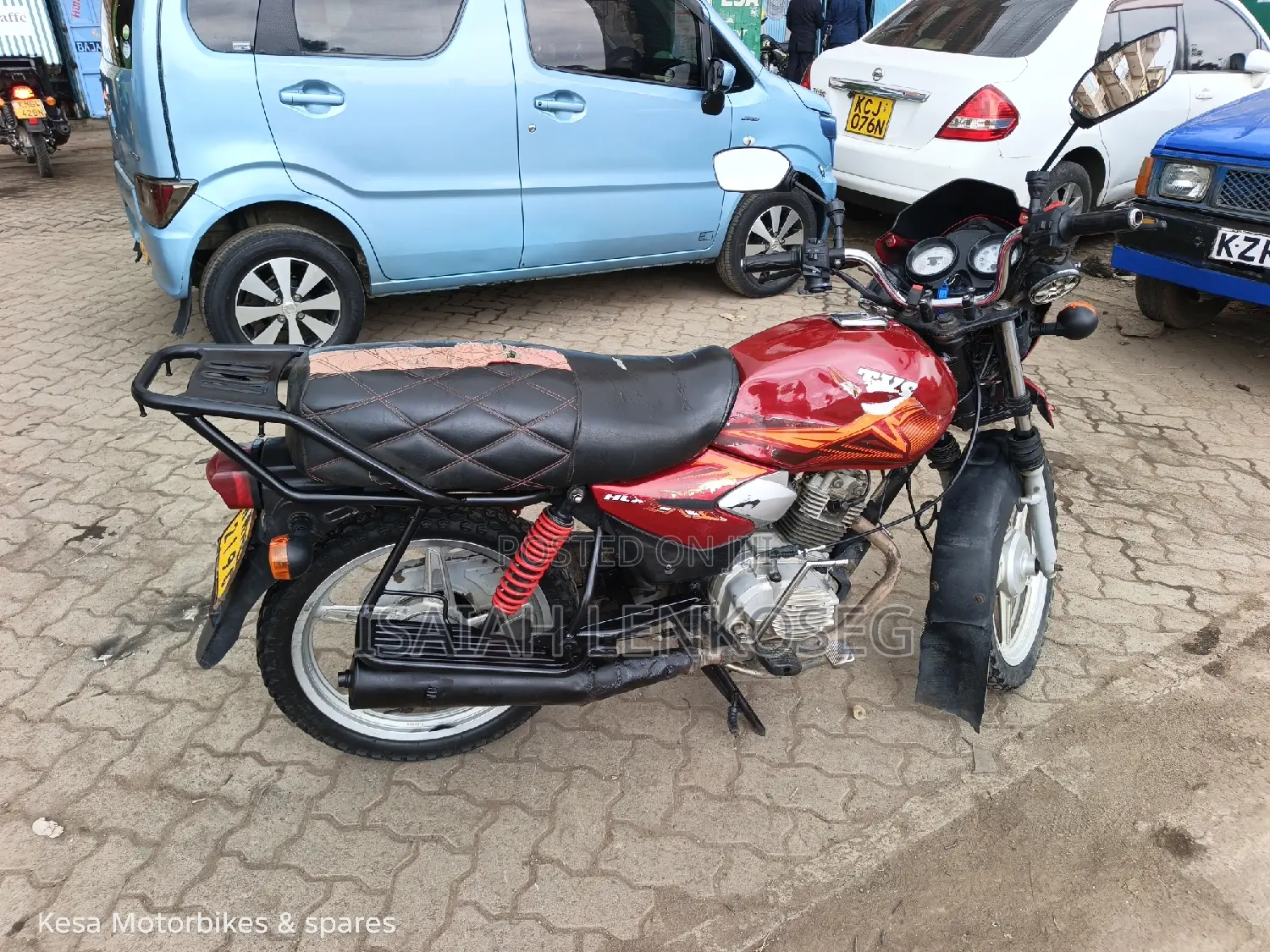TVS HLX Plus ES 2022 Red
