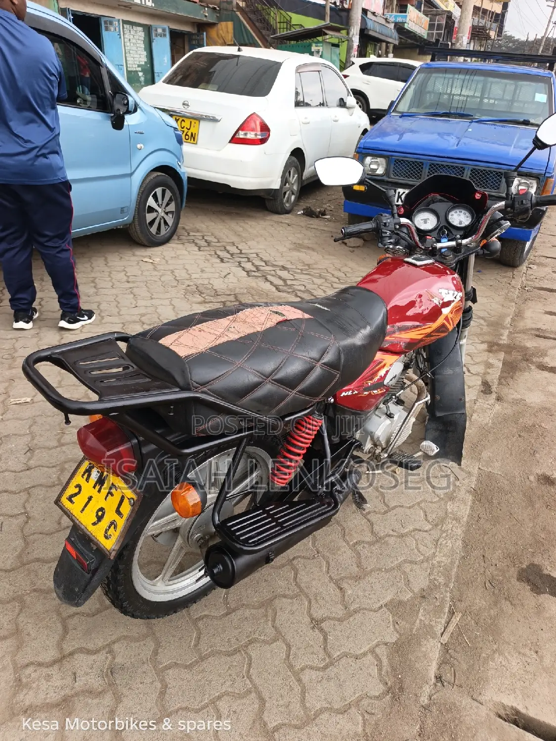 TVS HLX Plus ES 2022 Red