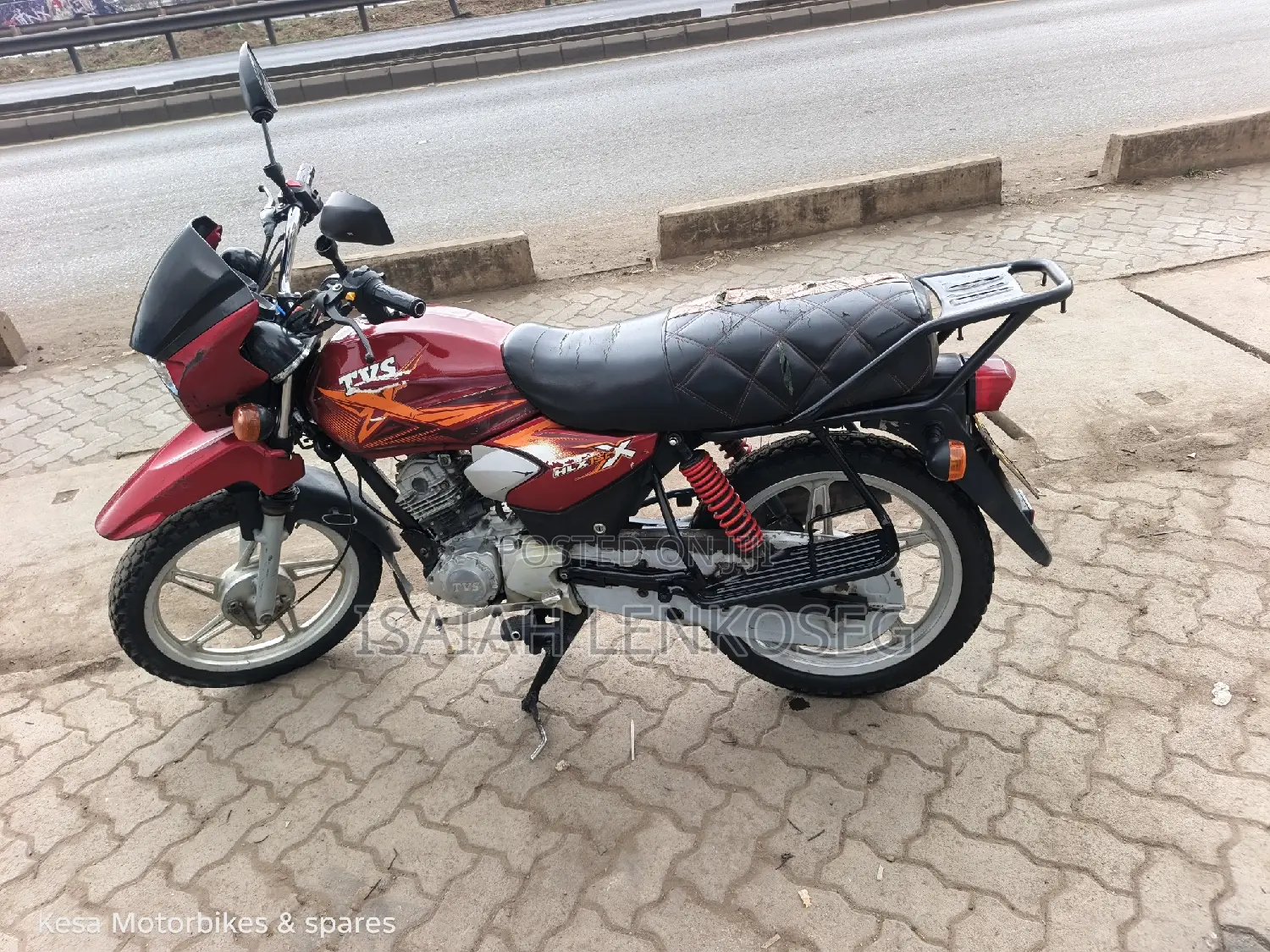 TVS HLX Plus ES 2022 Red