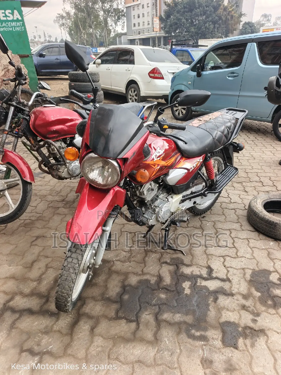 TVS HLX Plus ES 2022 Red