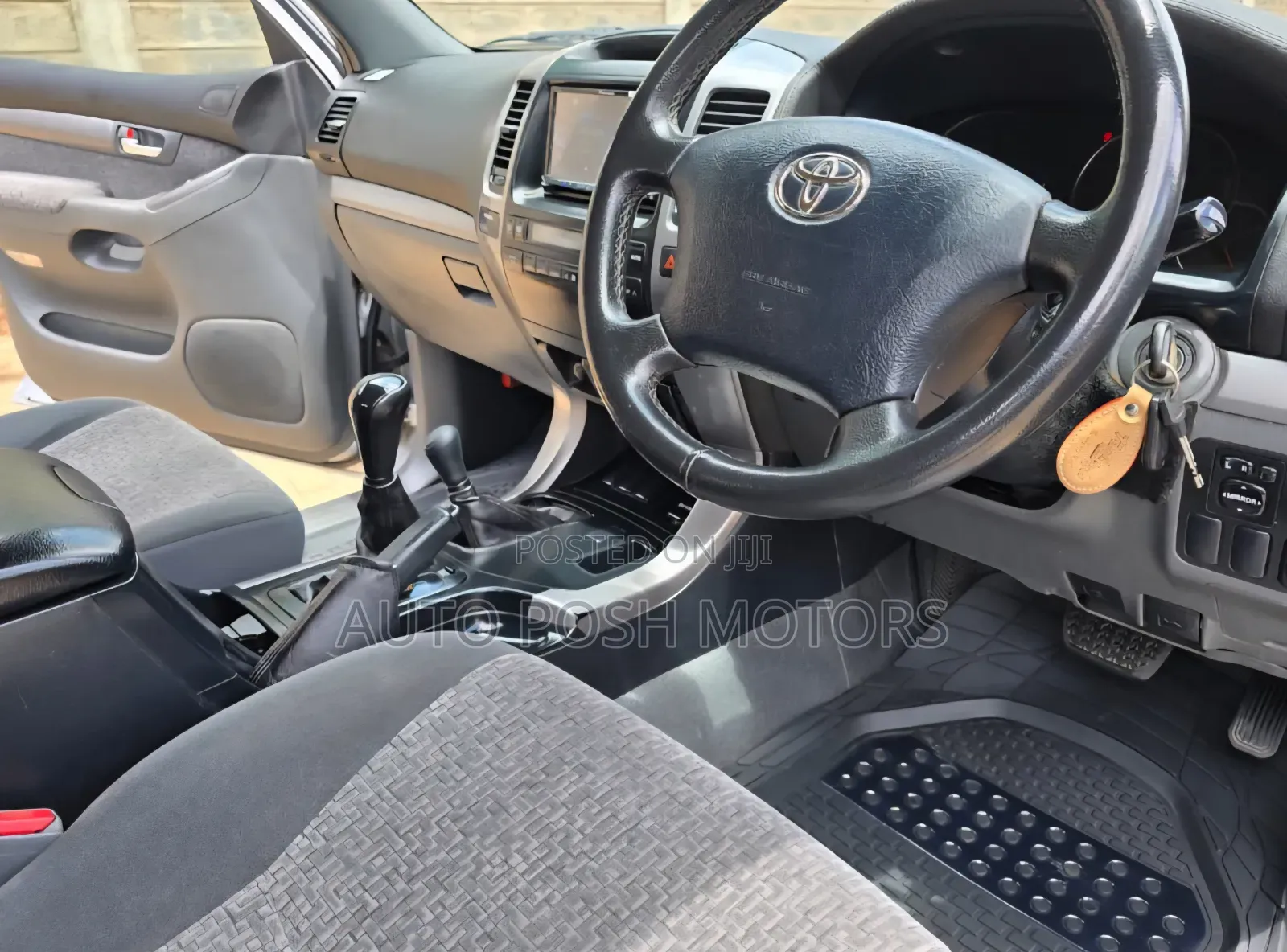 Toyota Land Cruiser Prado 2004 Silver