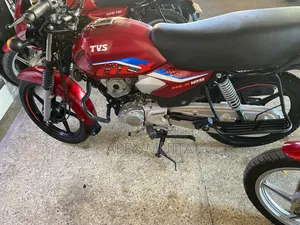 TVS HLX 125 2025 Red