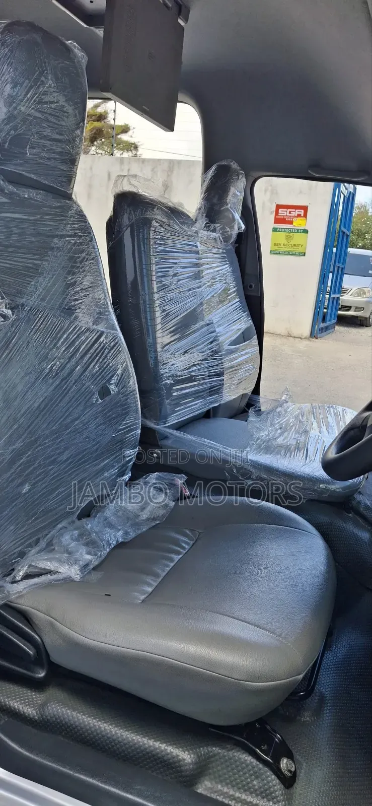 Toyota HiAce 2020