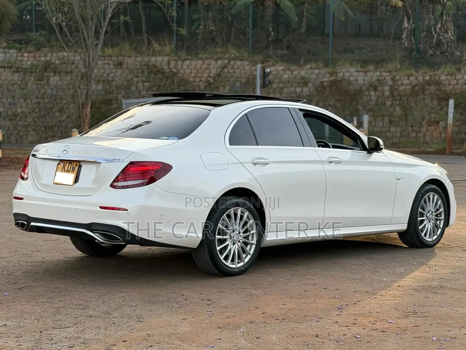 Mercedes-Benz E250 2019 Pearl