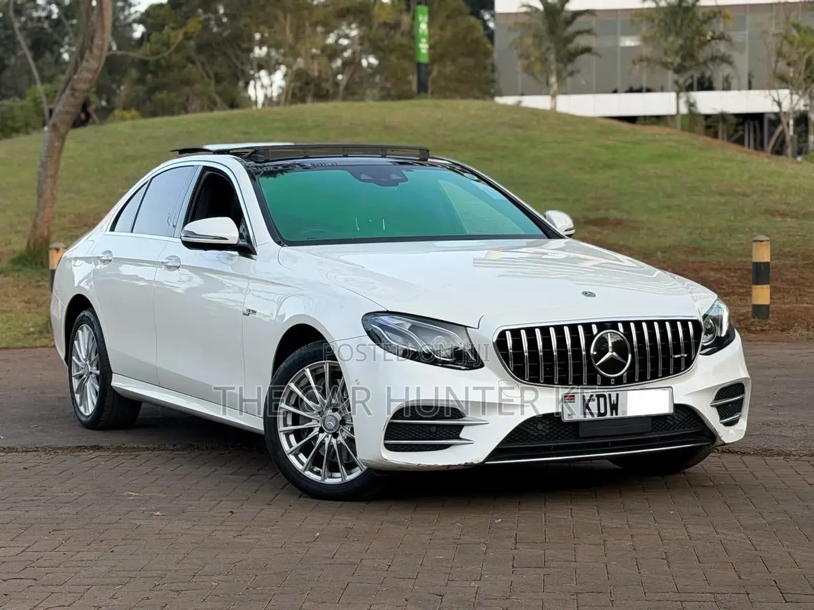 Mercedes-Benz E250 2019 Pearl