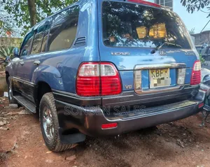 Lexus LX 470 AWD 2003 Blue