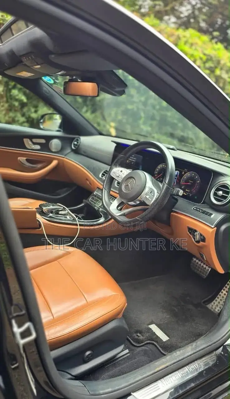 Mercedes-Benz E200 2019 Black