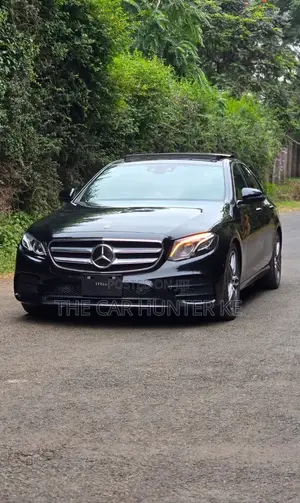Mercedes-Benz E200 2019 Black