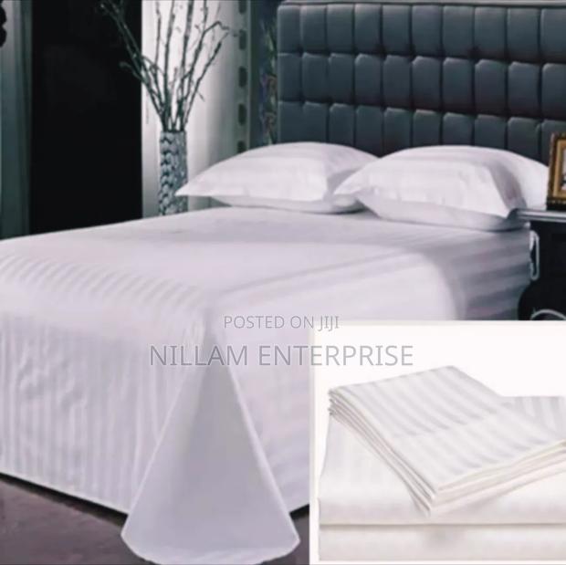Hotel Quality White Stripped Bedsheet Set* - thumbnail 2