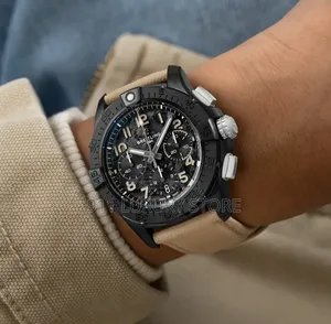 Breitling Avenger Chronograph