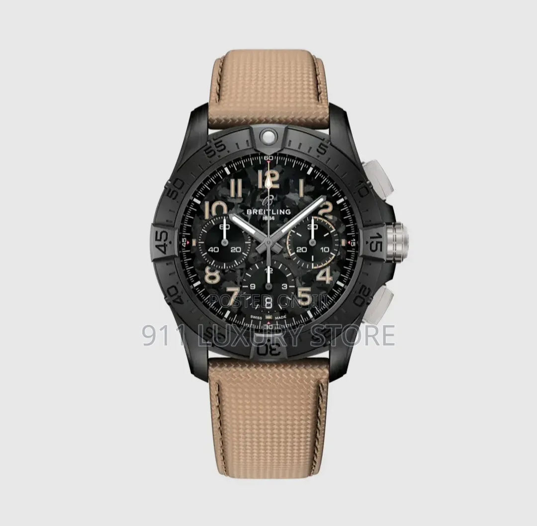 Breitling Avenger Chronograph