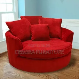 Luxury Round Cuddle Chair / Swivel Barrel Accent Sofa + Throw Pillows