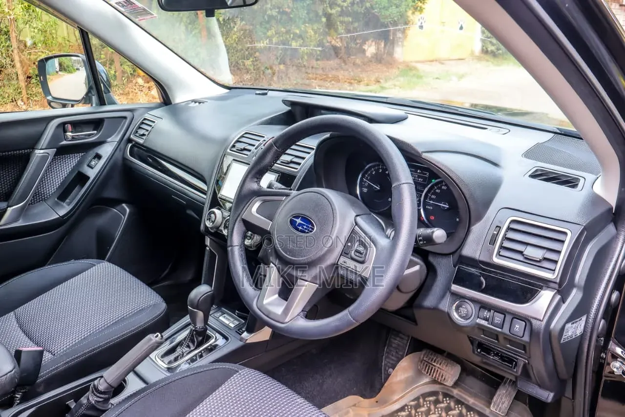 Subaru Forester 2017 Black