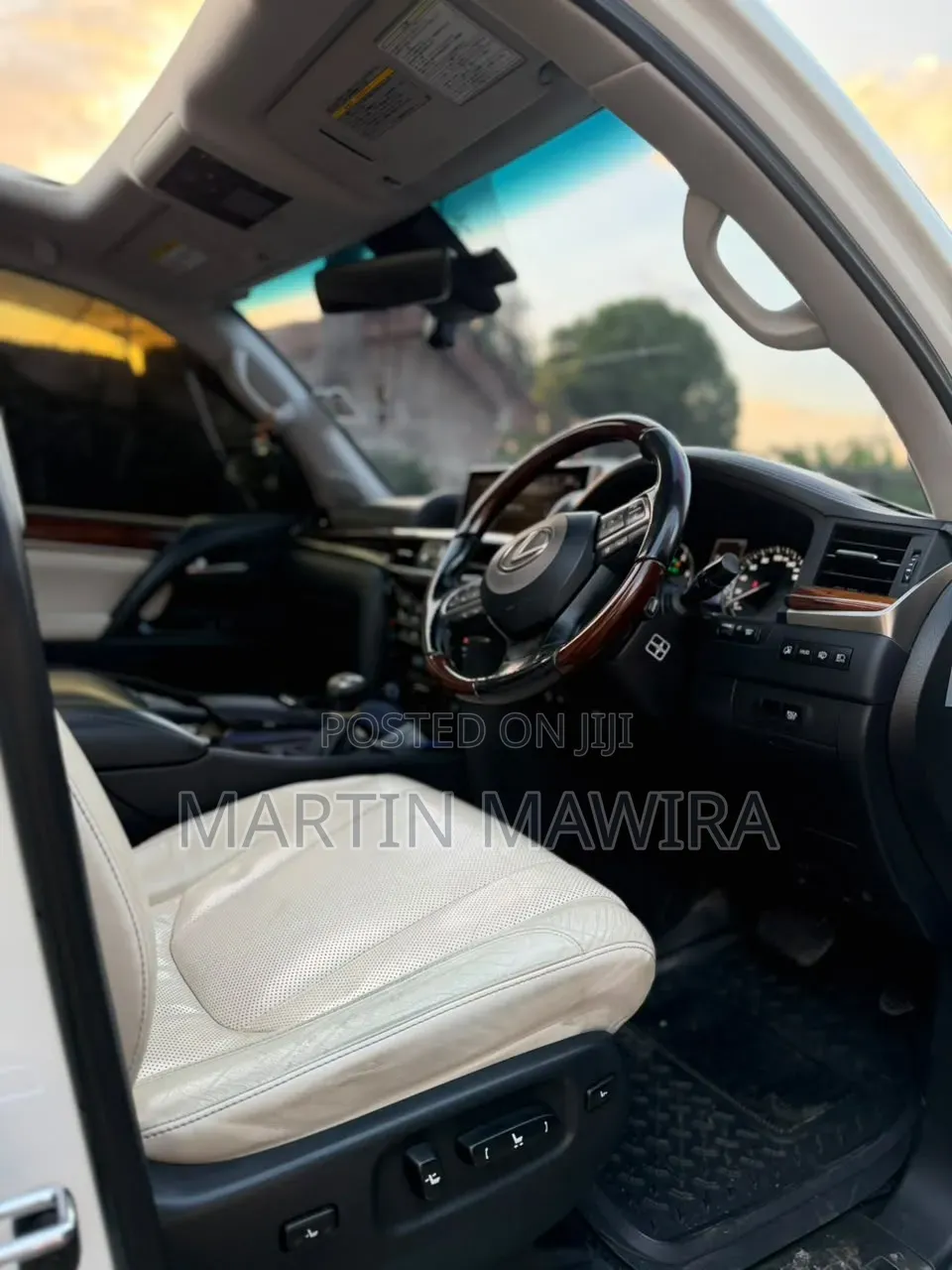 Lexus LX 2016 White