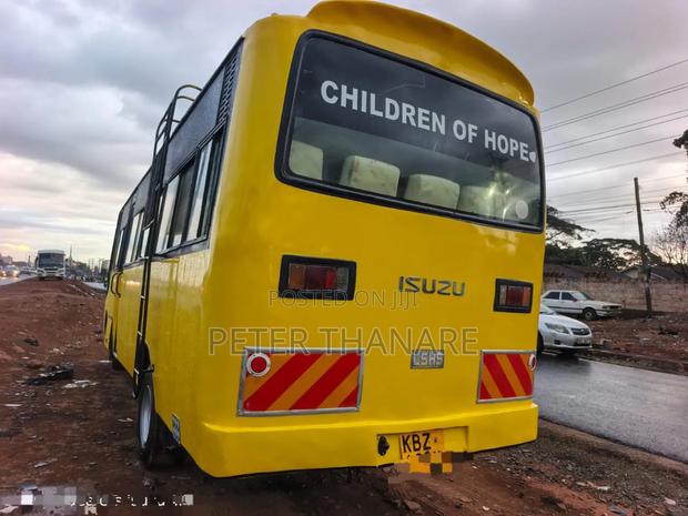 Isuzu Std 4240 2014 Yellow - thumbnail 5