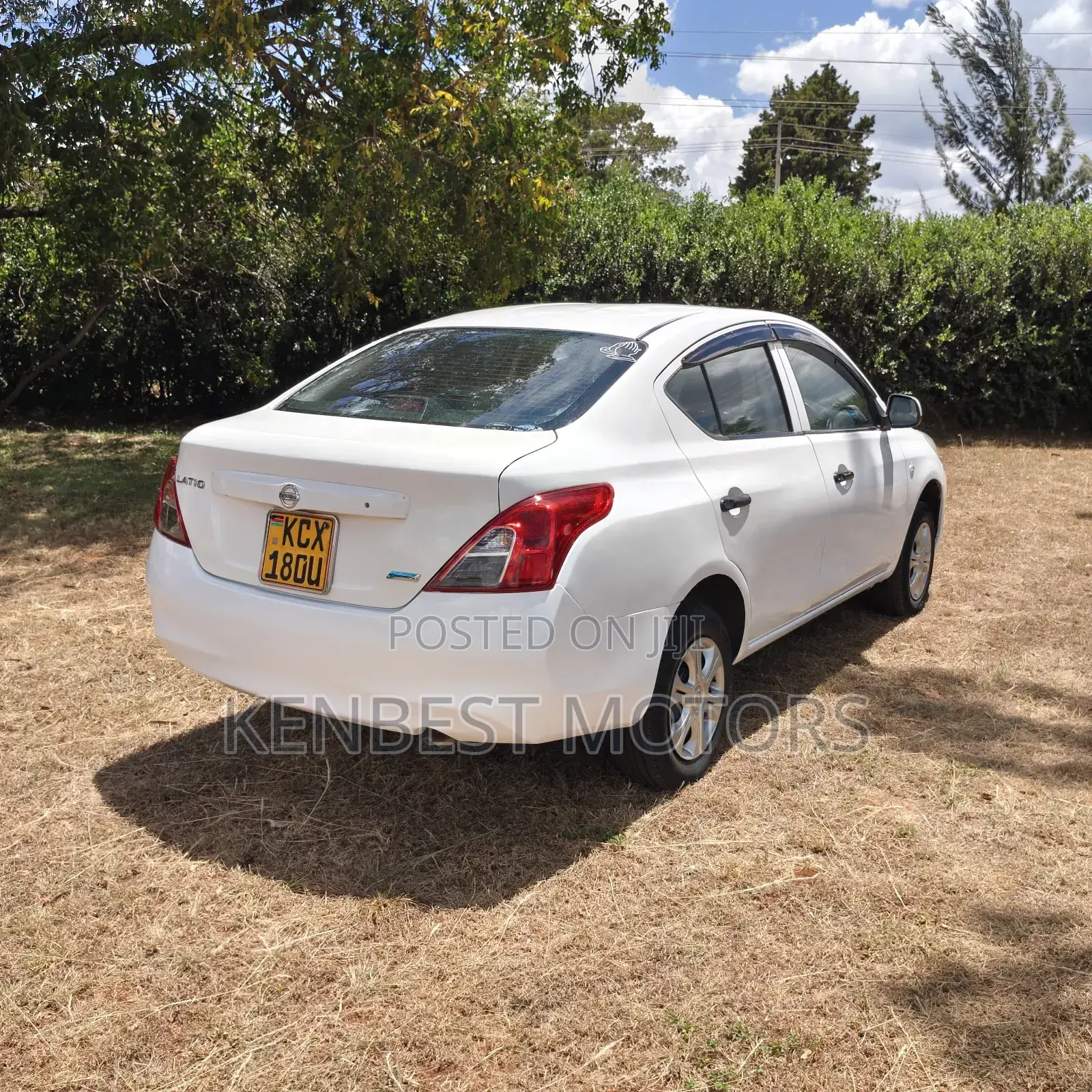 Nissan Latio 1.2 2013 White