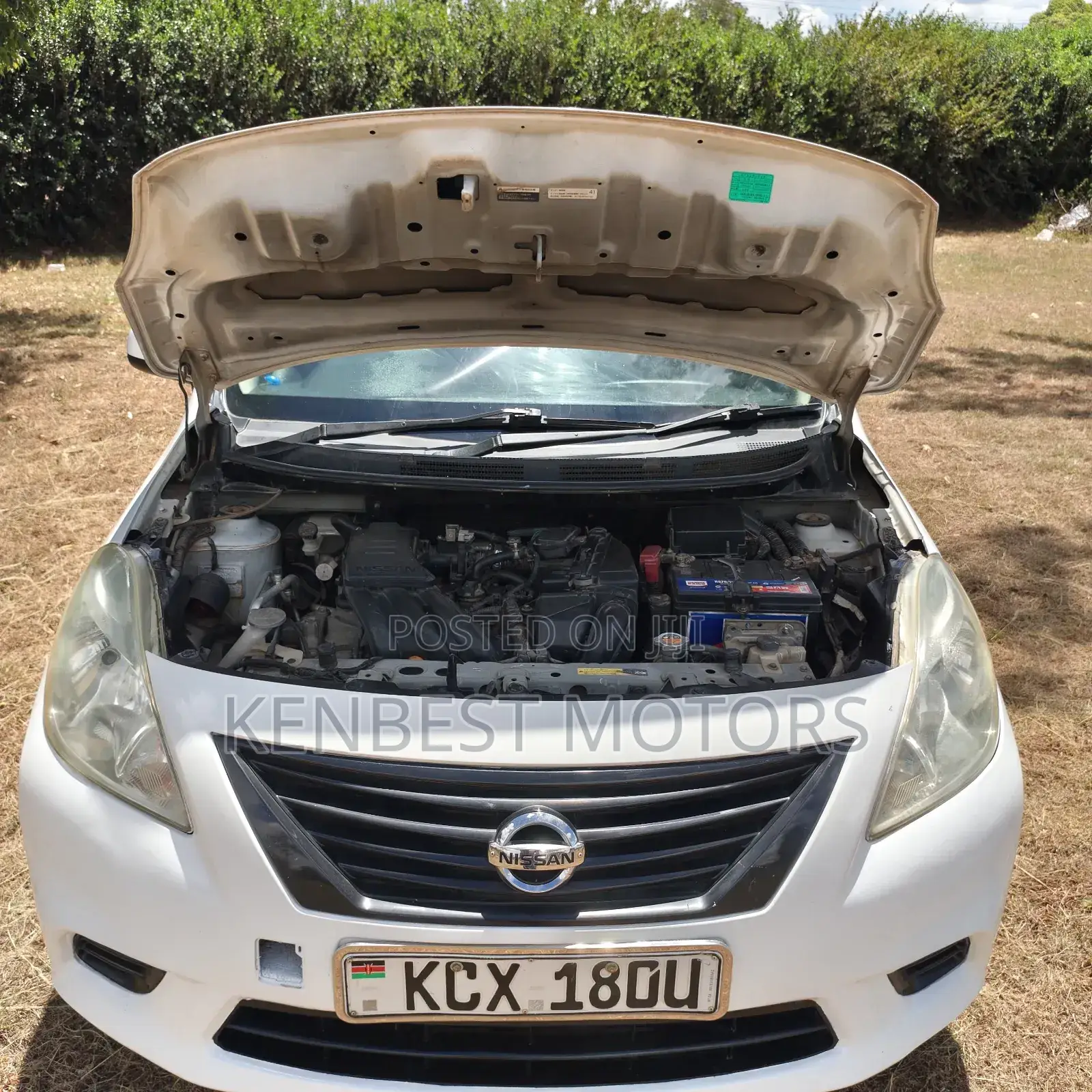 Nissan Latio 1.2 2013 White