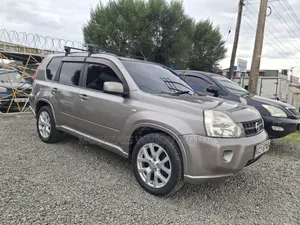 Nissan X-Trail 2009 Gold