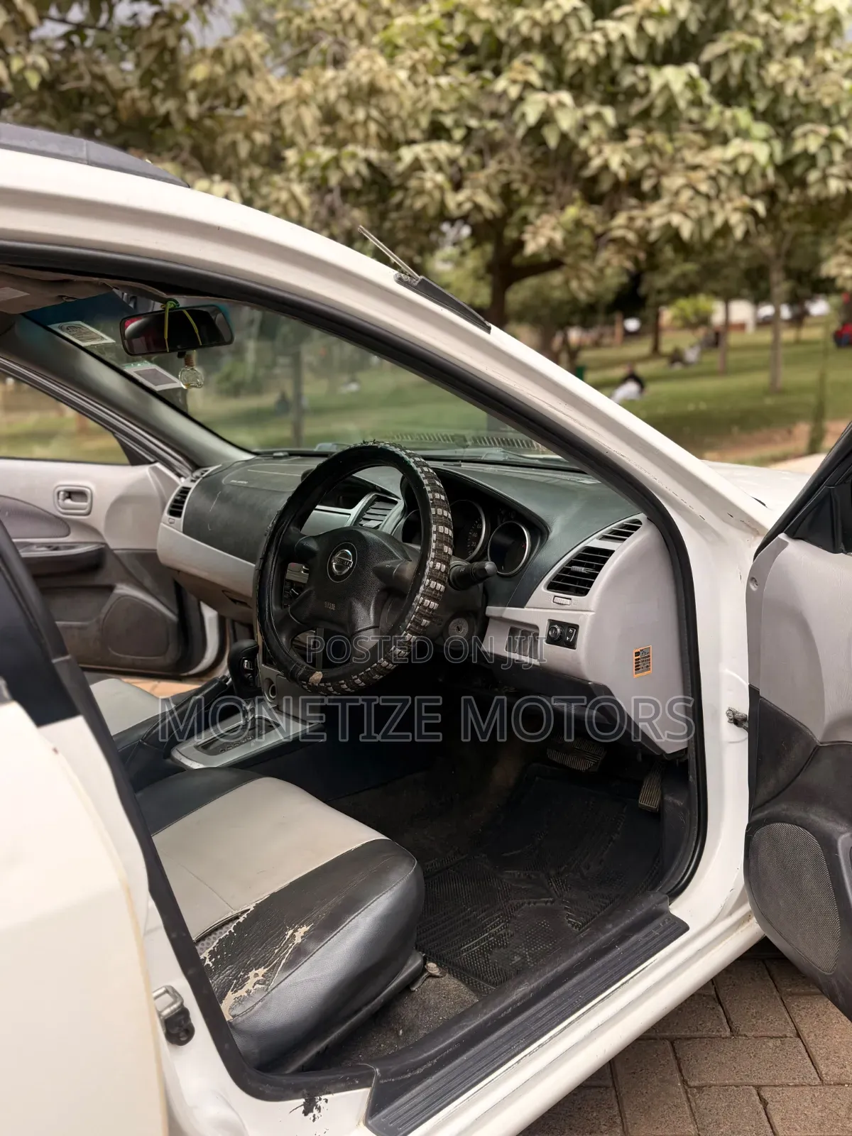 Nissan Wingroad 2005 White