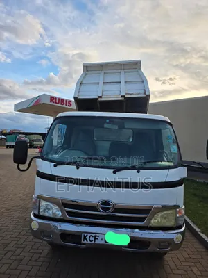 Hino 300 Tipper