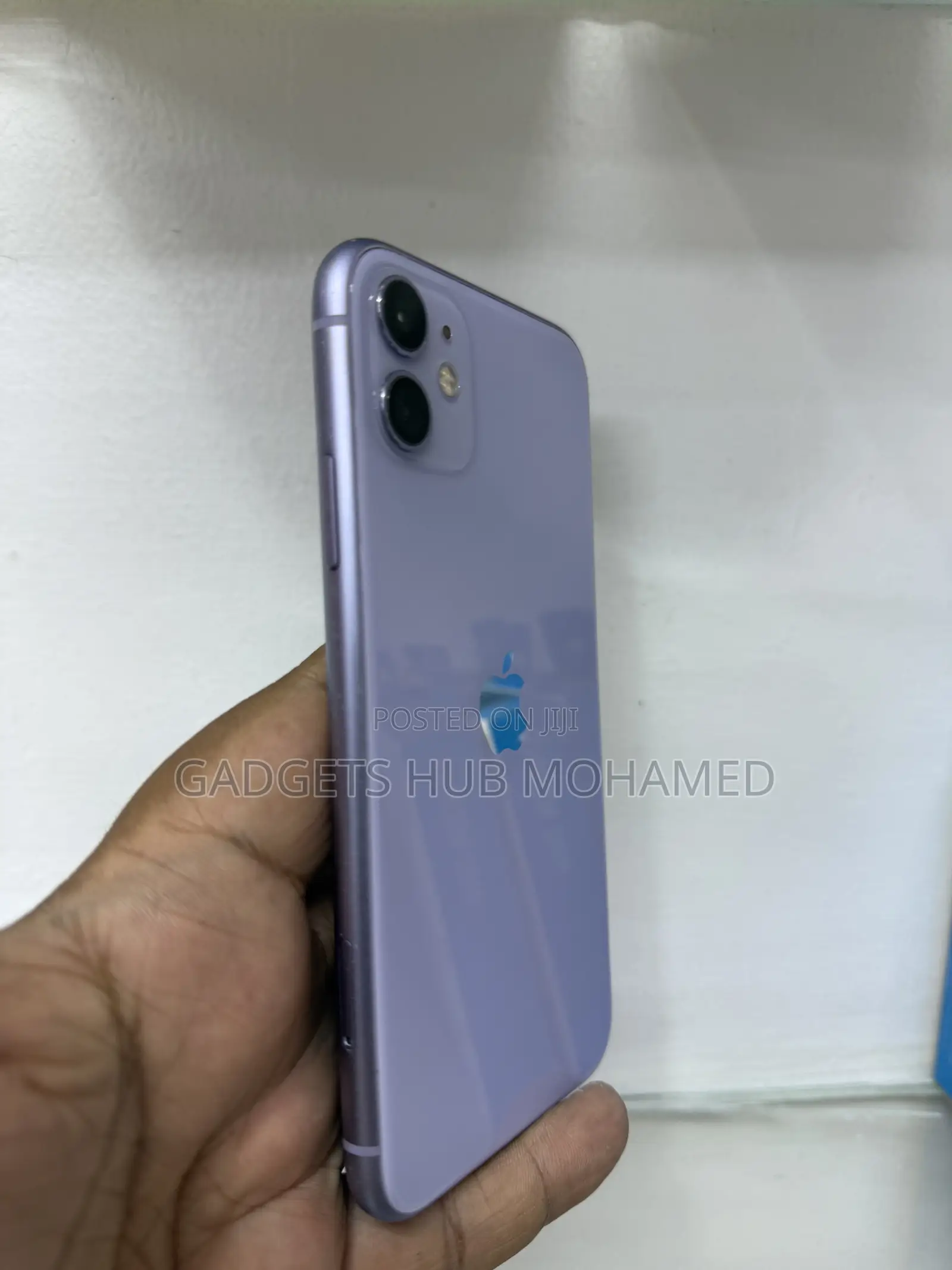 Apple iPhone 11 64 GB Purple