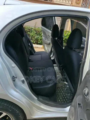 Nissan March 2012 Silver
