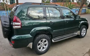 Toyota Land Cruiser 2003 Black