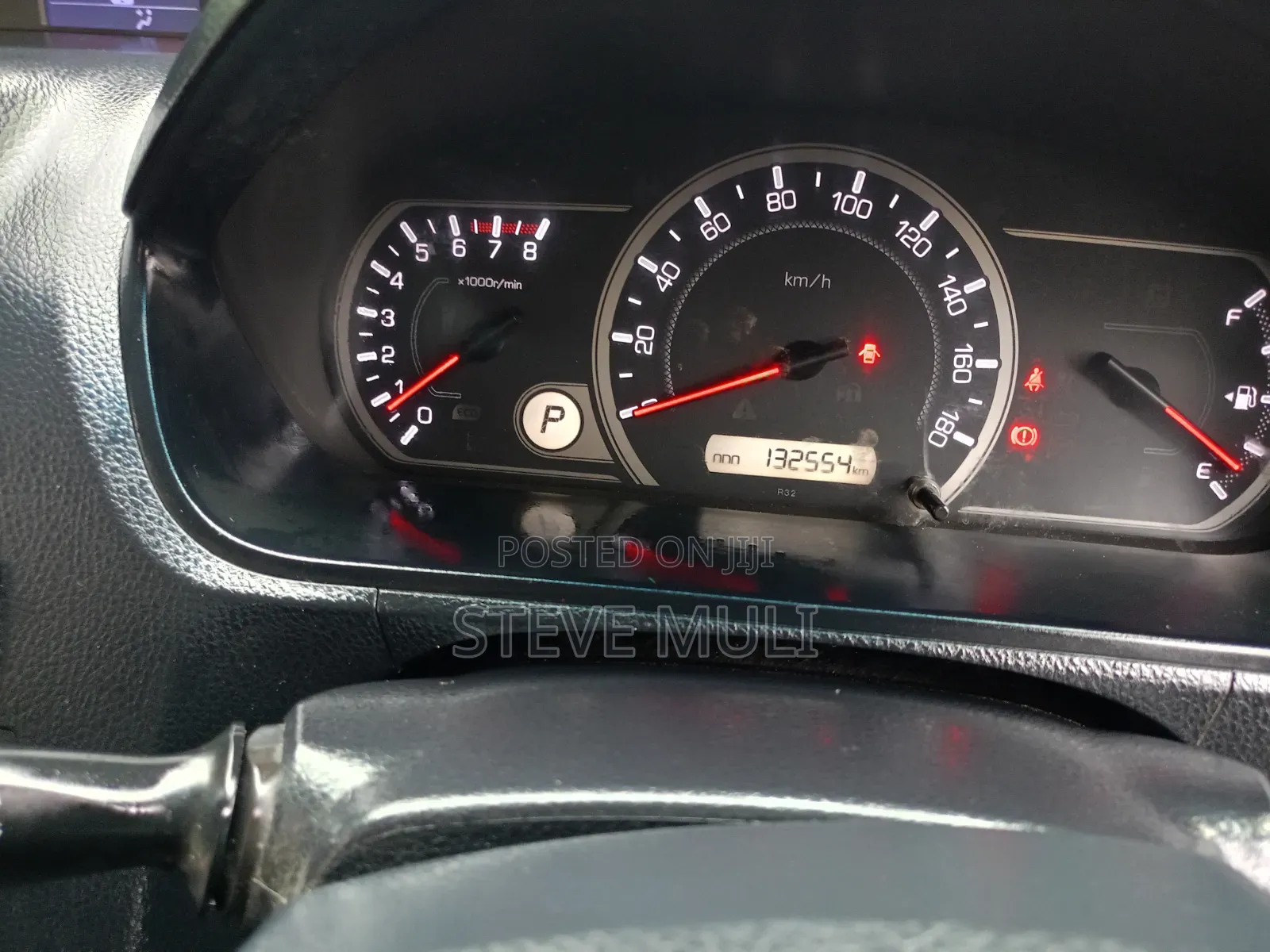 Toyota Noah 2016 Silver