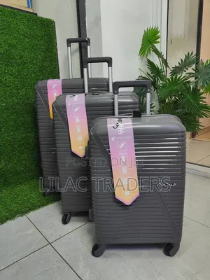 *Unbreakable Rubber 3 PCS Suitcase* Bre