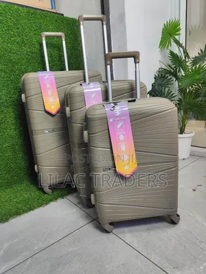 *Unbreakable Rubber 3 PCS Suitcase* Bre
