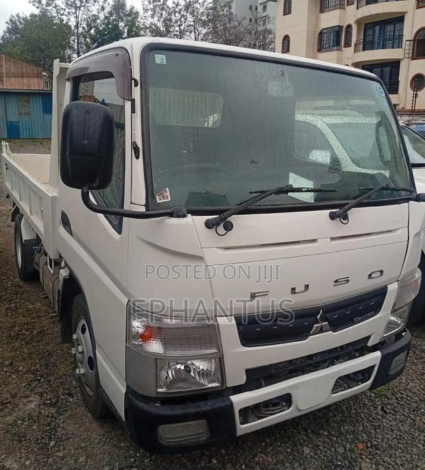 Mitsubishi Canter 2018 White - thumbnail 13