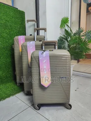 Beautiful Rubber Suitcase 3 in 1 Bre