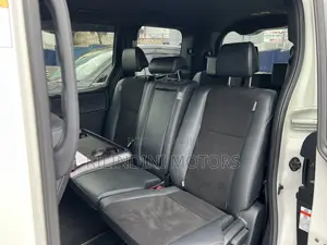 Toyota Noah 2019