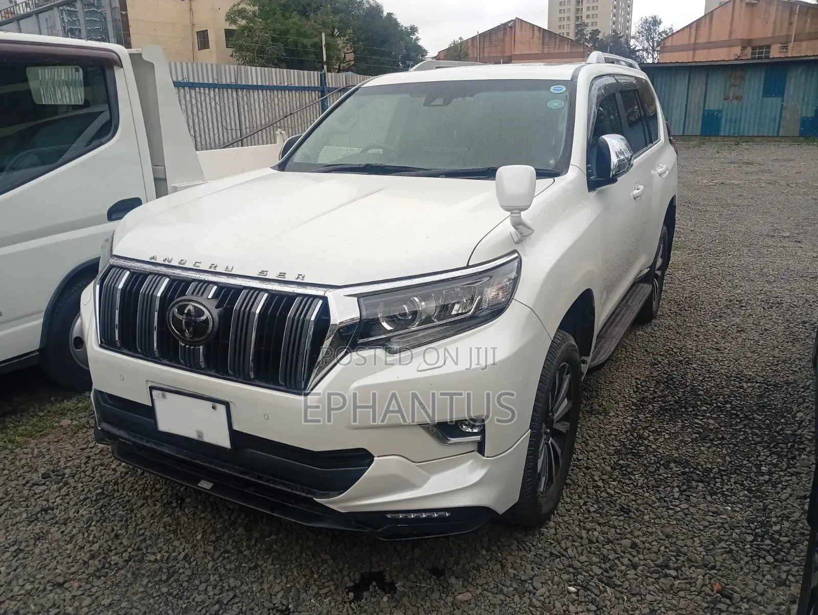 Toyota Land Cruiser Prado 2.8 2019 White