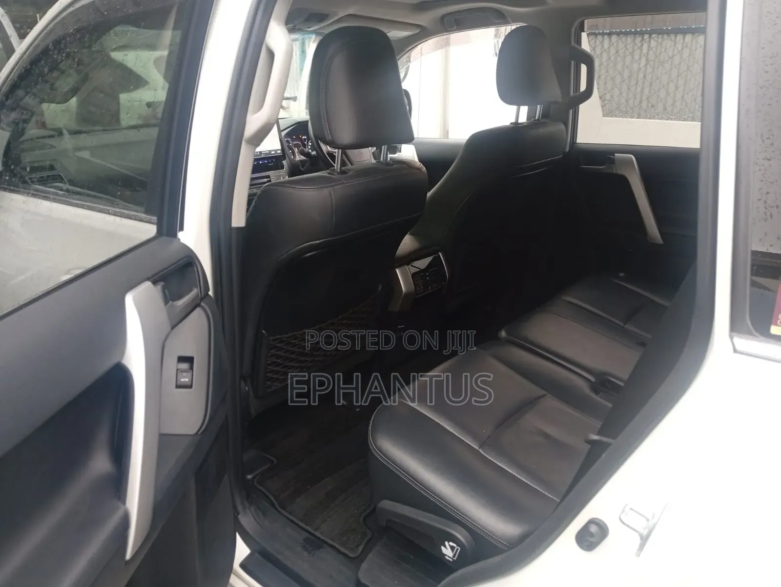 Toyota Land Cruiser Prado 2.8 2019 White